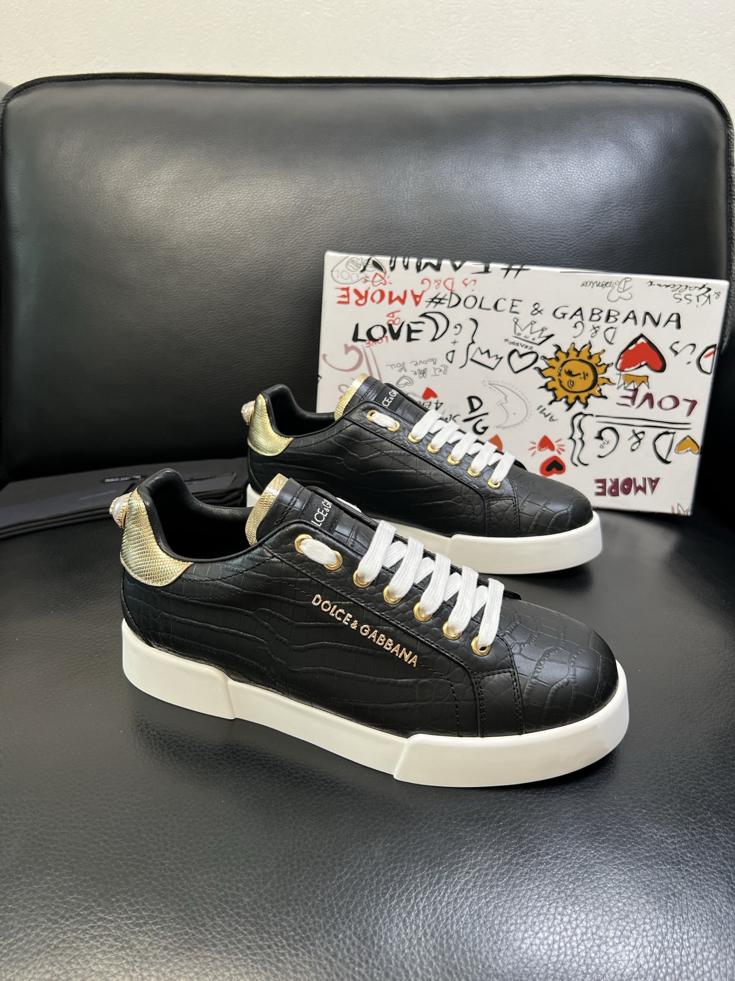 olce & Gabbana shoe